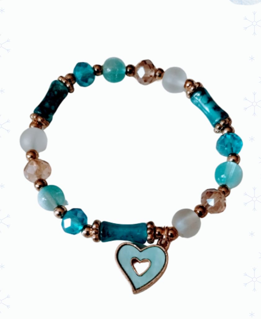 Pulsera corazón color celeste en fantasia