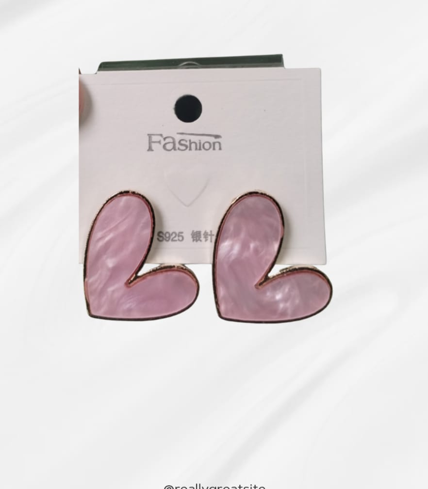 Aros corazon color rosado en fantasia
