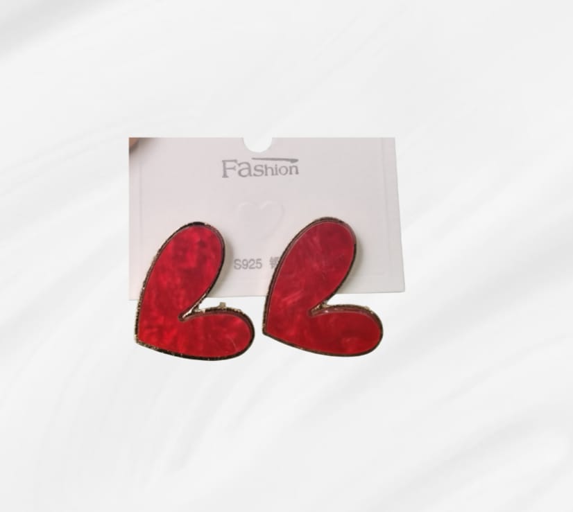 Aros corazón color rojo en fantasia